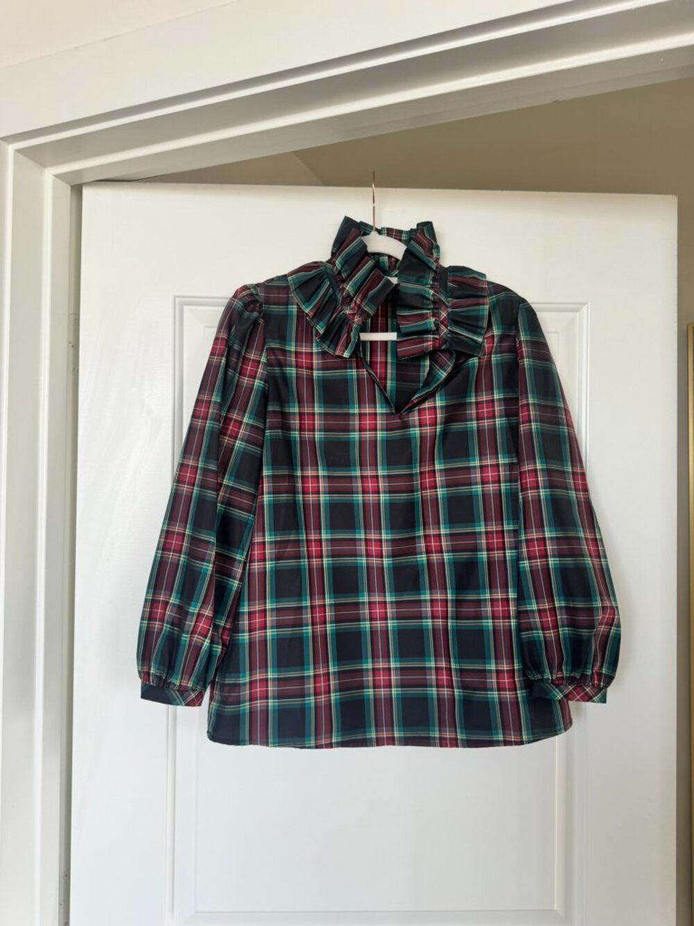 Tuckernuck Green Red Tartan Plaid Ruffle Collar Bouvier Blouse - Picture 5 of 5